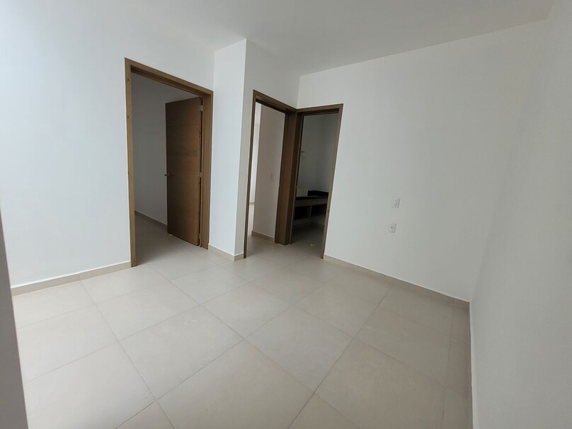 CASA NUEVA DENTRO DE COTO EN ZONA BOSQUES DE SANTA ANITA