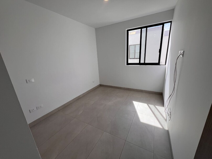 Se vende hermosa casa a estrenar en Capital Norte