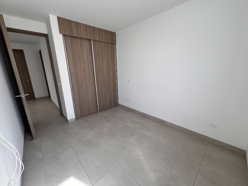 Se vende hermosa casa a estrenar en Capital Norte