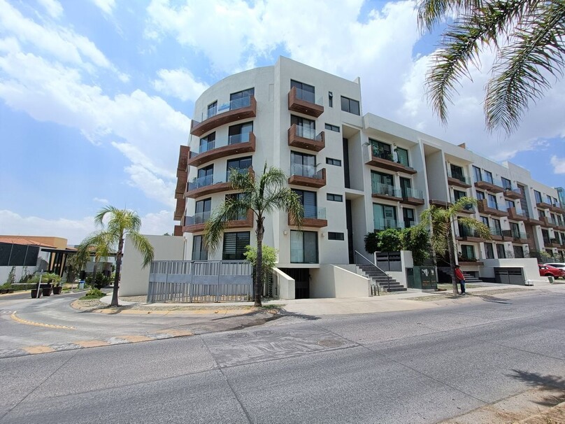 Se Vende o Renta Hermoso departamento Viento Metropolitano