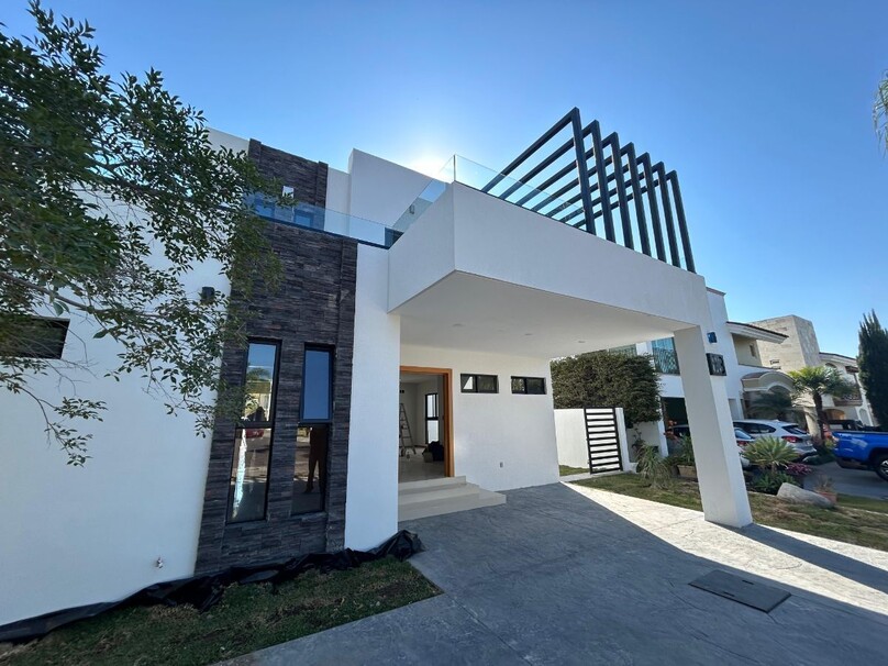 Se vende Hermosa casa en Rinconada Santa Anita