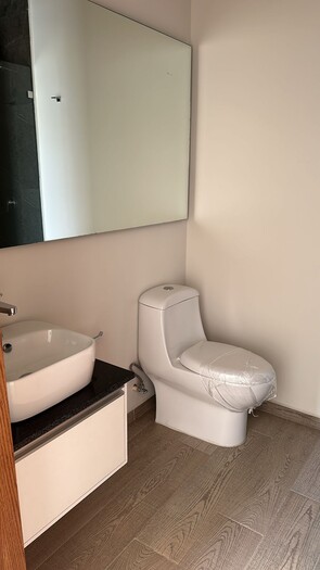 Se vende hermosa casa en Capital Norte