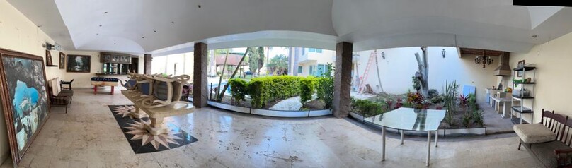 Se vende hermosa casa por carretera Tesistan y Base Aerea