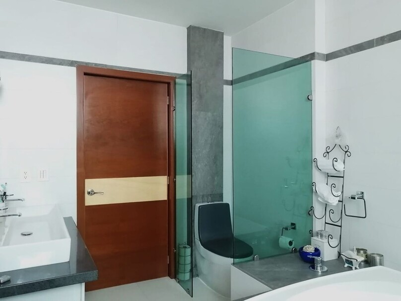 Se vende Hermosa Residencia en Condominio Los Castaños