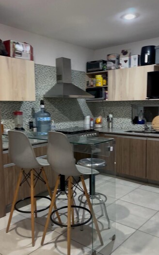 Se vende hermosa casa en Colinas de San Isidro