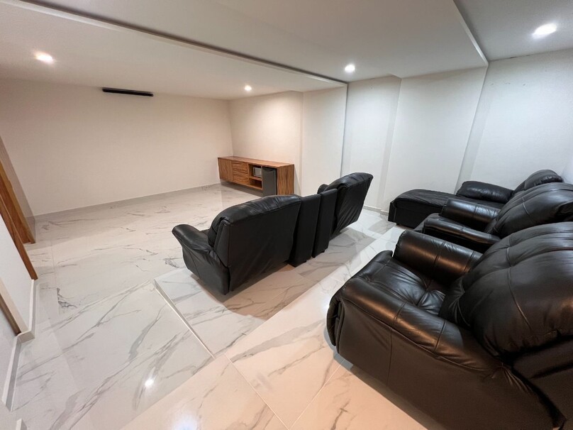 Espectacular residencia Regina en Fraccionamiento Ayamonte