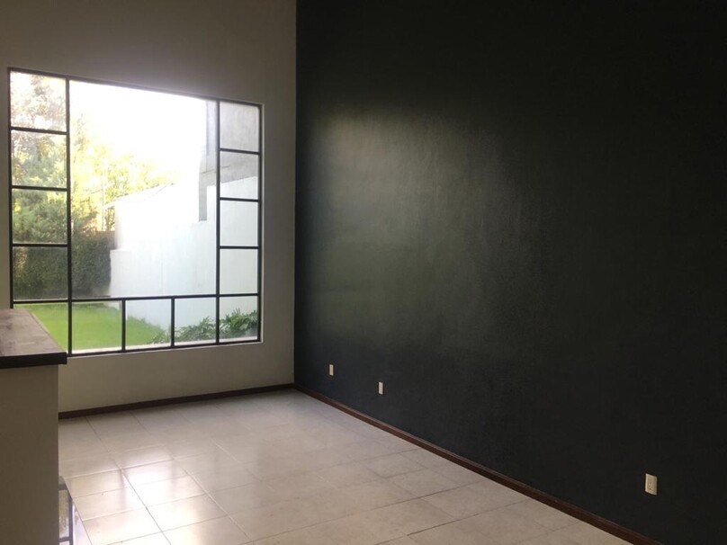 Se renta hermosa casa en Puerta de Hierro