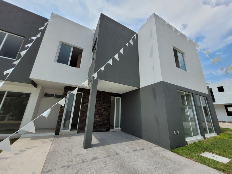 Se vende casa en Bosques de Santa Anita con Roof Garden