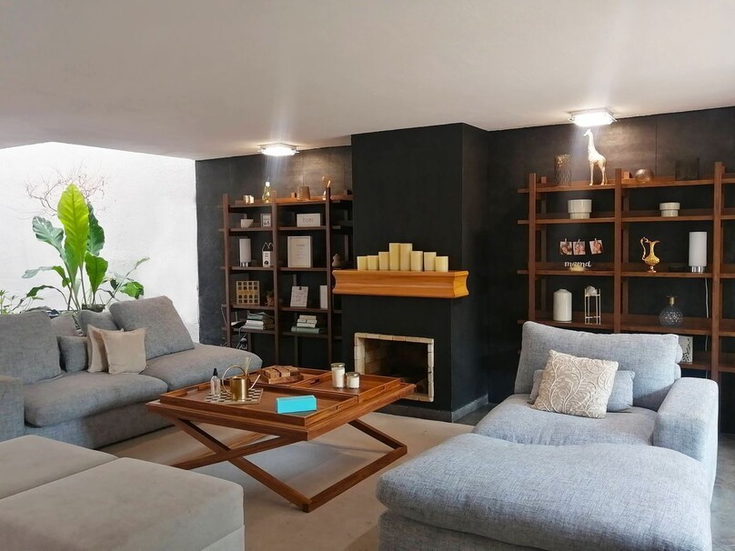 RESIDENCIA EN VILLA UNIVERSITARIA
