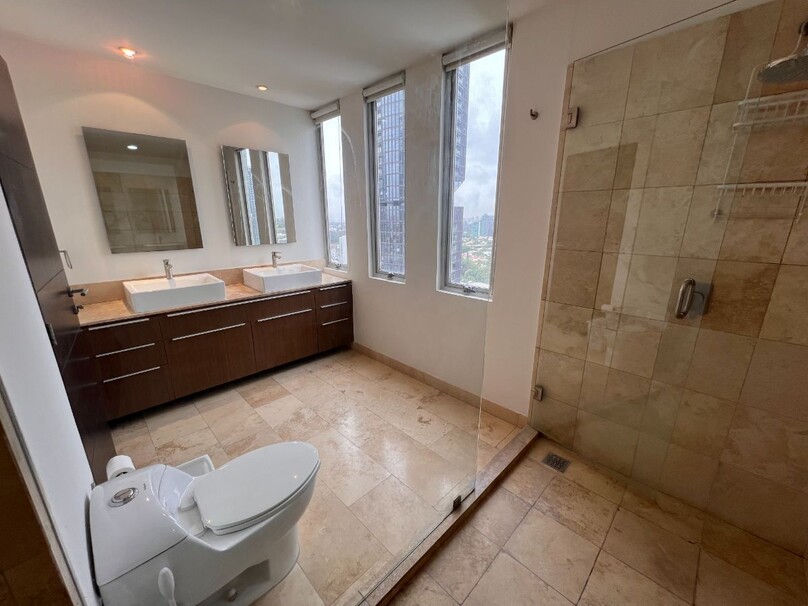 Se Vende o Renta Departamento en Venta en Andares - Alaya