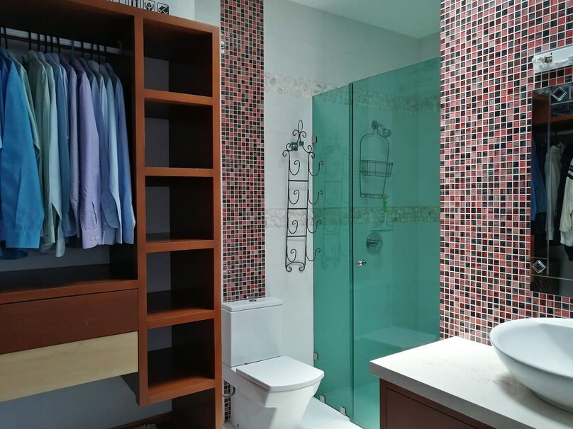Se vende Hermosa Residencia en Condominio Los Castaños