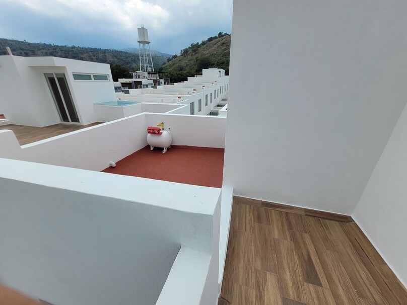 Se vende casa en Bosques de Santa Anita con Roof Garden