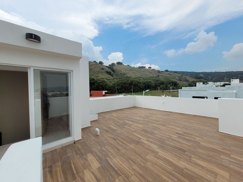 Se vende casa en Bosques de Santa Anita