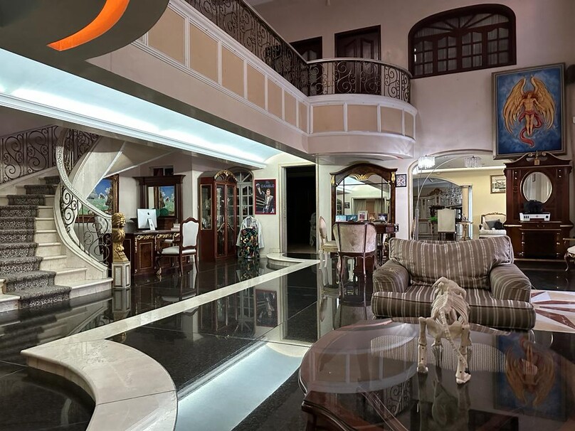 Se vende hermosa casa por carretera Tesistan y Base Aerea