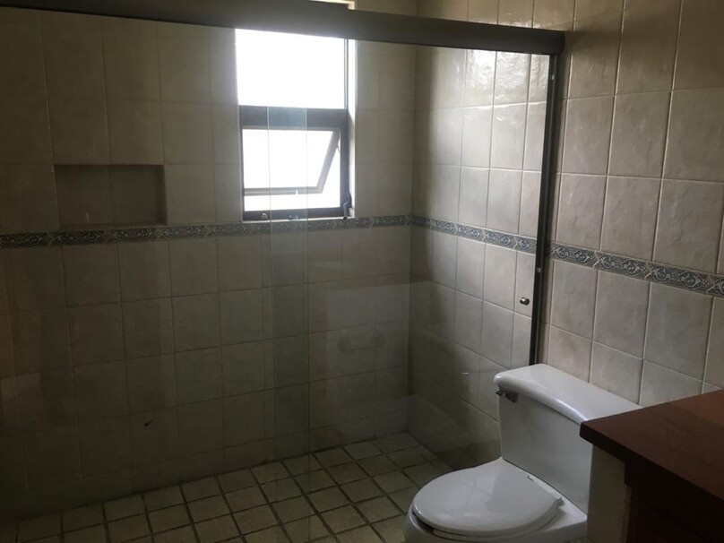 Se renta hermosa casa en Puerta de Hierro