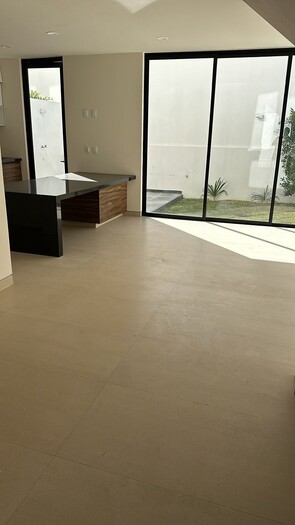 Se vende hermosa casa en Capital Norte