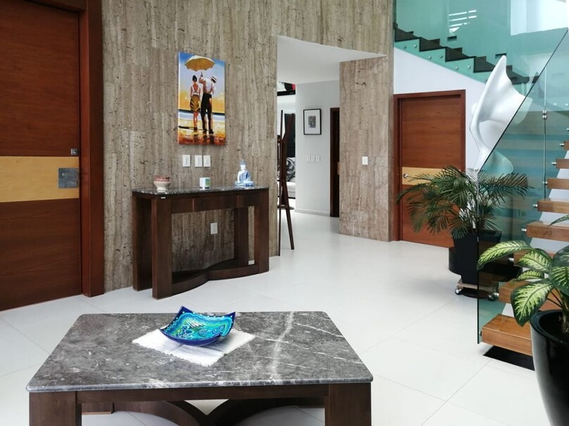 Se vende Hermosa Residencia en Condominio Los Castaños