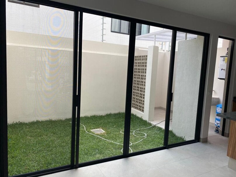 Se vende hermosa casa a estrenar en Capital Norte