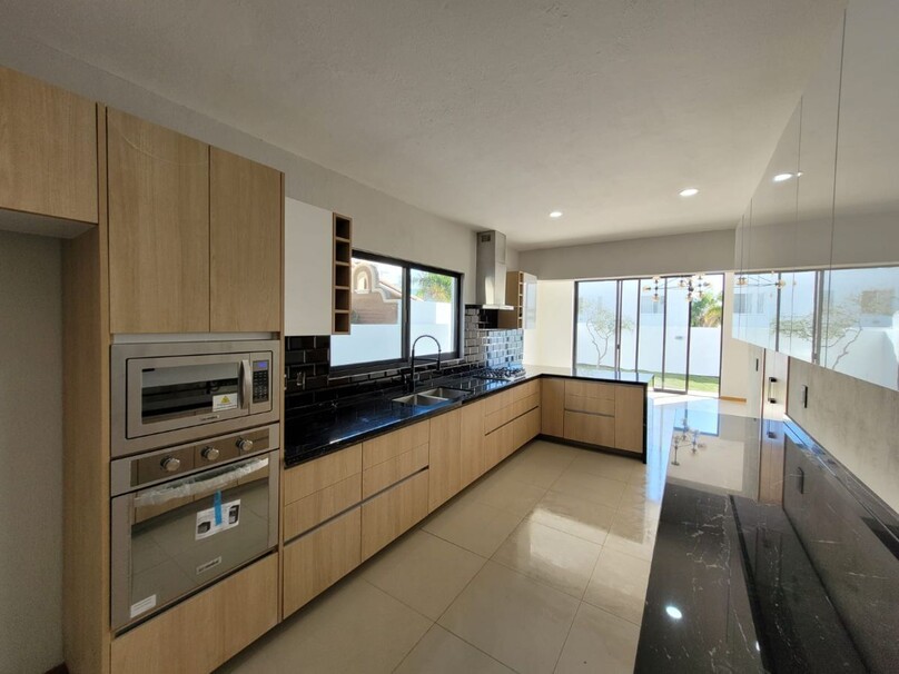 Se vende Hermosa casa en Rinconada Santa Anita