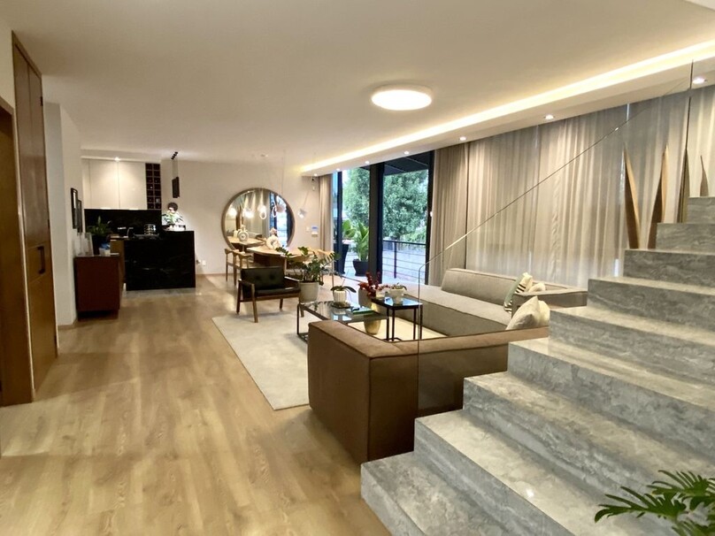 Espectacular penthouse  remodelado en Lomas Altas