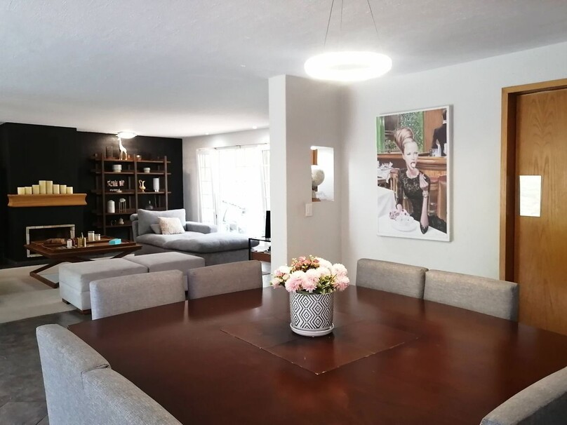 RESIDENCIA EN VILLA UNIVERSITARIA
