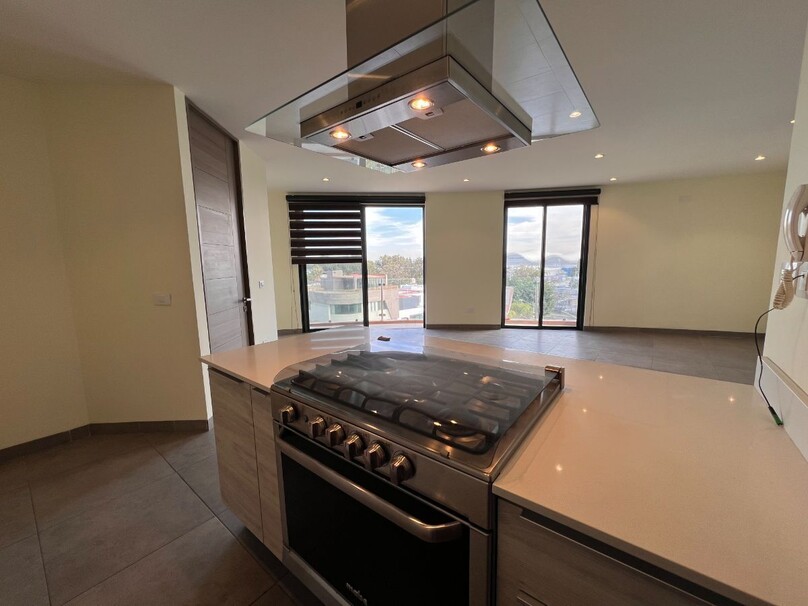 Se Vende o Renta Hermoso departamento Viento Metropolitano