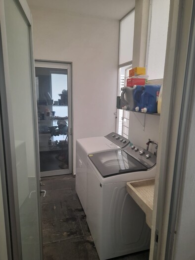 Se renta casa en Residencial Parque Virreyes
