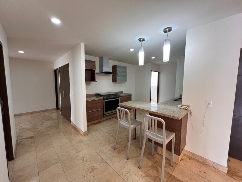Se Vende o Renta Departamento en Venta en Andares - Alaya