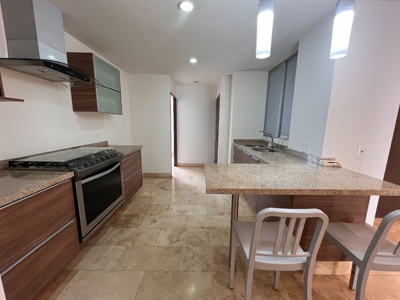 Se Vende o Renta Departamento en Venta en Andares - Alaya