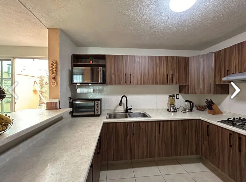 Casa en condominio en Jardines del Valle