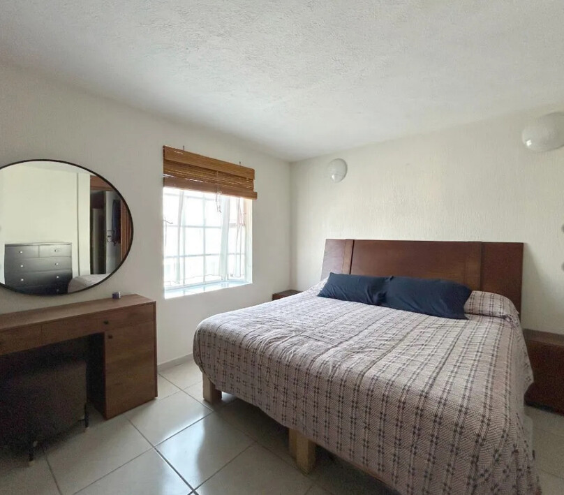 Casa en condominio en Jardines del Valle