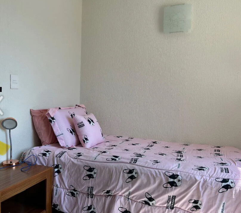 Casa en condominio en Jardines del Valle