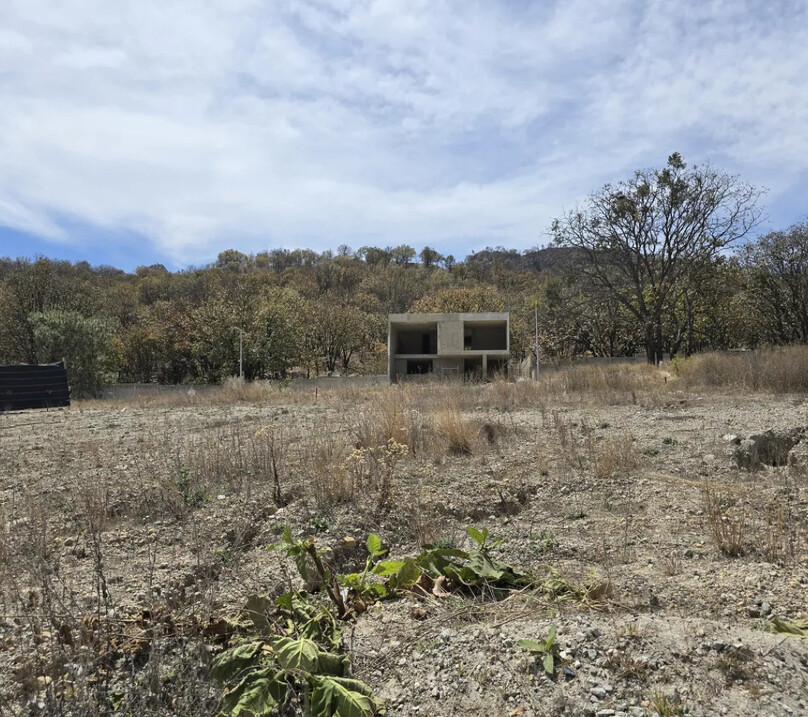 TERRENO EN VENTA EN LOS ROBLES RESIDENCIAL
