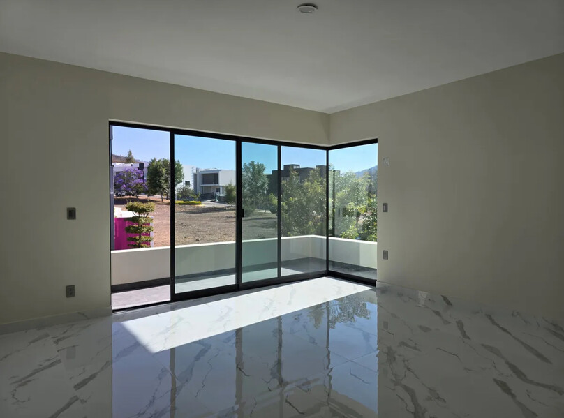 Se vende casa en Los Robles