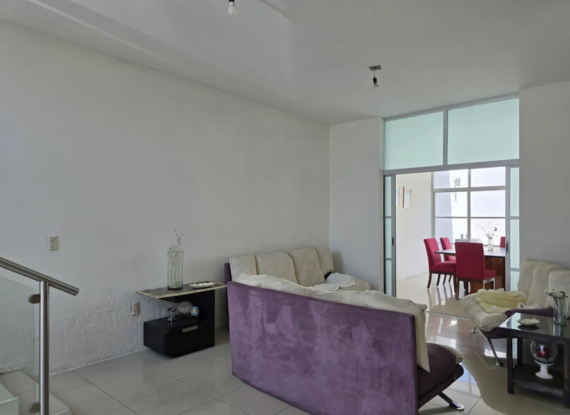 CASA EN VENTA EN CASA FUERTE, COTO EL CASTILLO