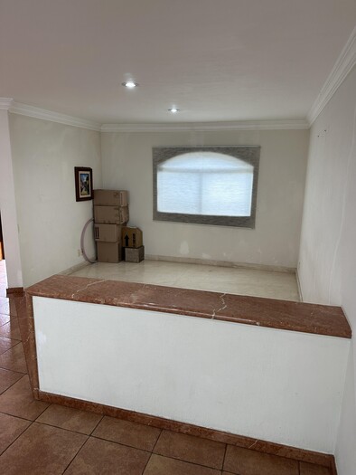 Se renta casa sobre George Haendel