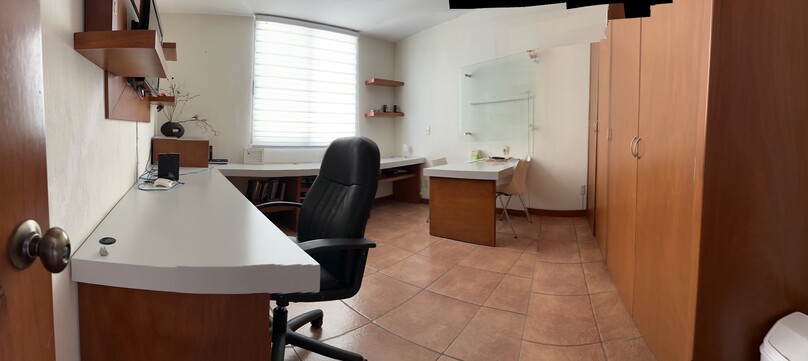 Se renta casa sobre George Haendel