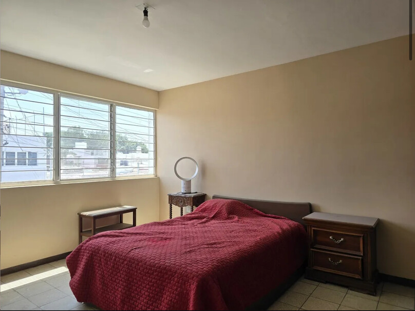 Casa en venta en Las Aguilas, Zapopan
