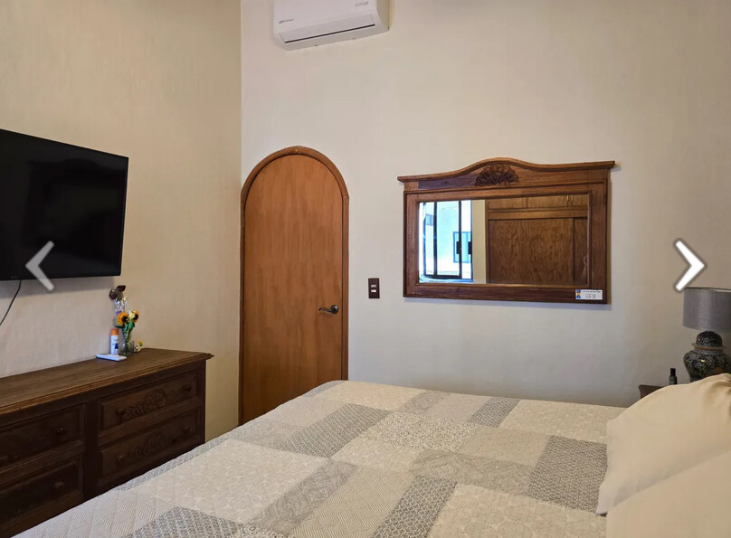 CASA EN VENTA EN PASEOS UNIVERSIDAD