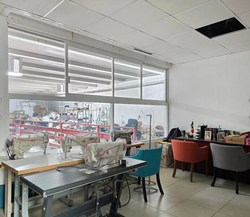 Bodega en venta en Jardines del Bosque