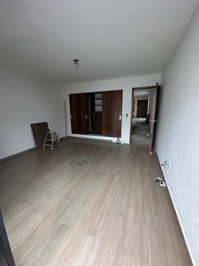 Se Renta casa en Jardines Universidad