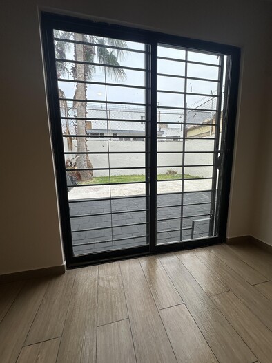 Se Renta casa en Jardines Universidad