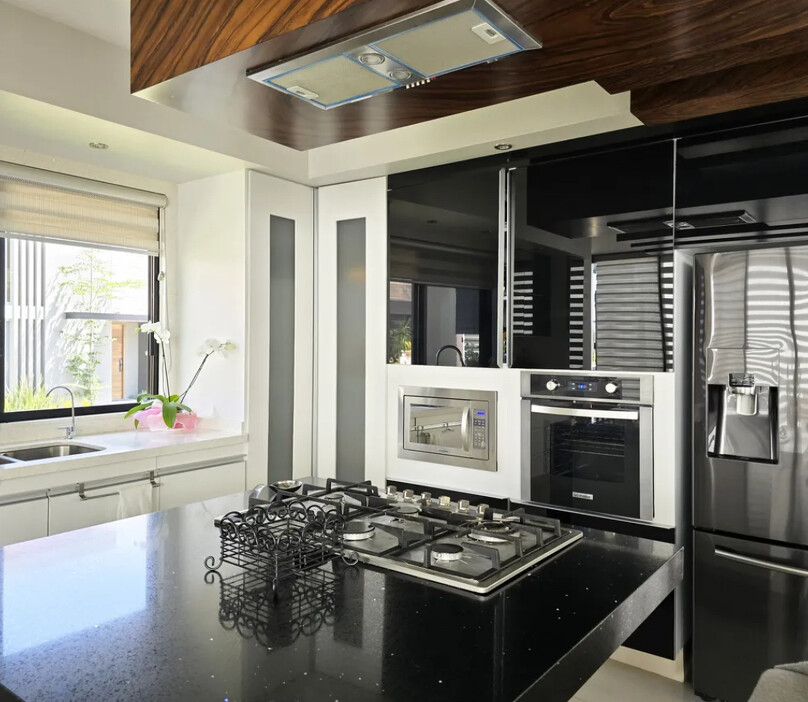 CASA EN ESQUINA EN CASA FUERTE CONDOMINIO CIUDADELA