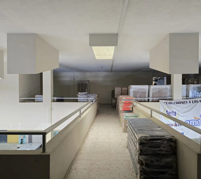 SE VENDE BODEGA COMERCIAL EN VENTA