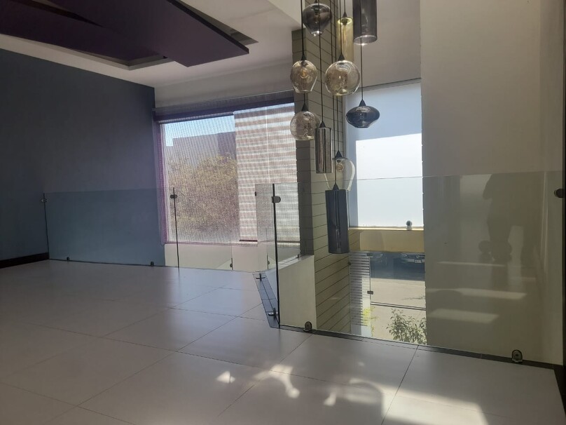 Se renta casa en Residencial Parque Virreyes