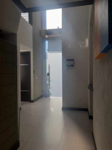 Se renta casa en Residencial Parque Virreyes