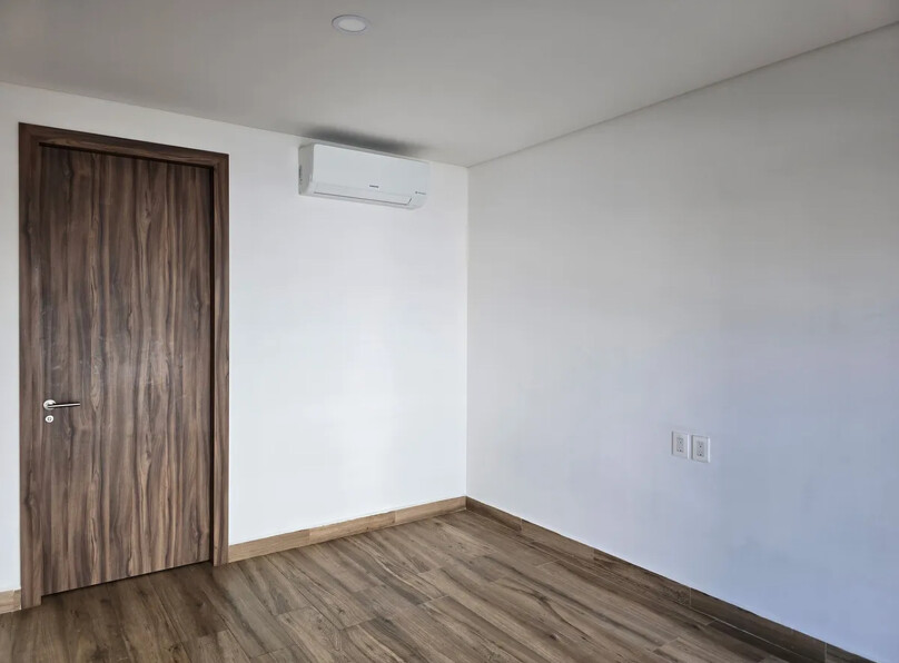 Se renta departamento en Monraz