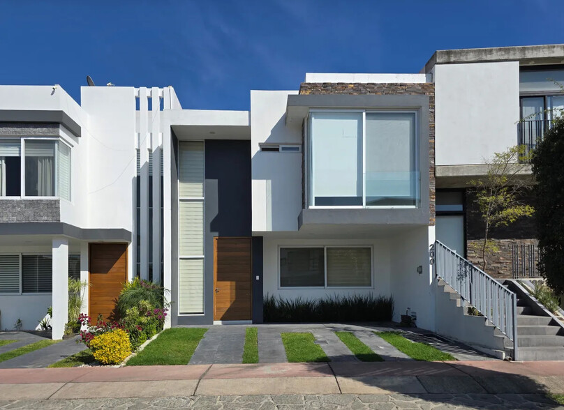 Se vende casa en Solares