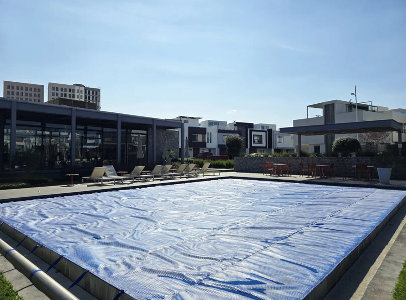 Se vende casa en Solares