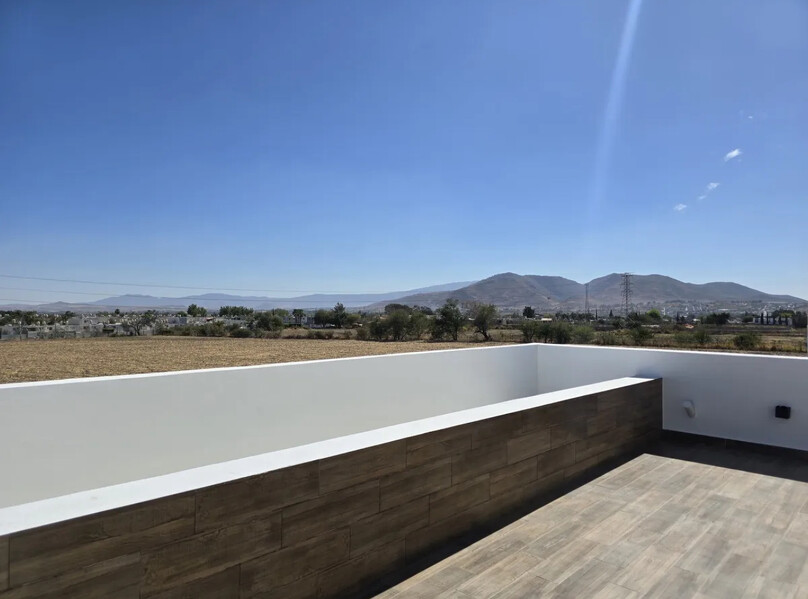 CASA EN VENTA CONDOMINIO PUNTO SUR ESTE